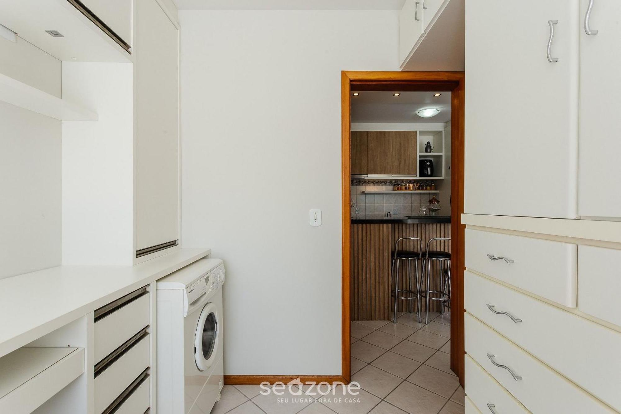 Apartamento Apto C/ Piscina E Churasq 80m Da Cscg0110 *